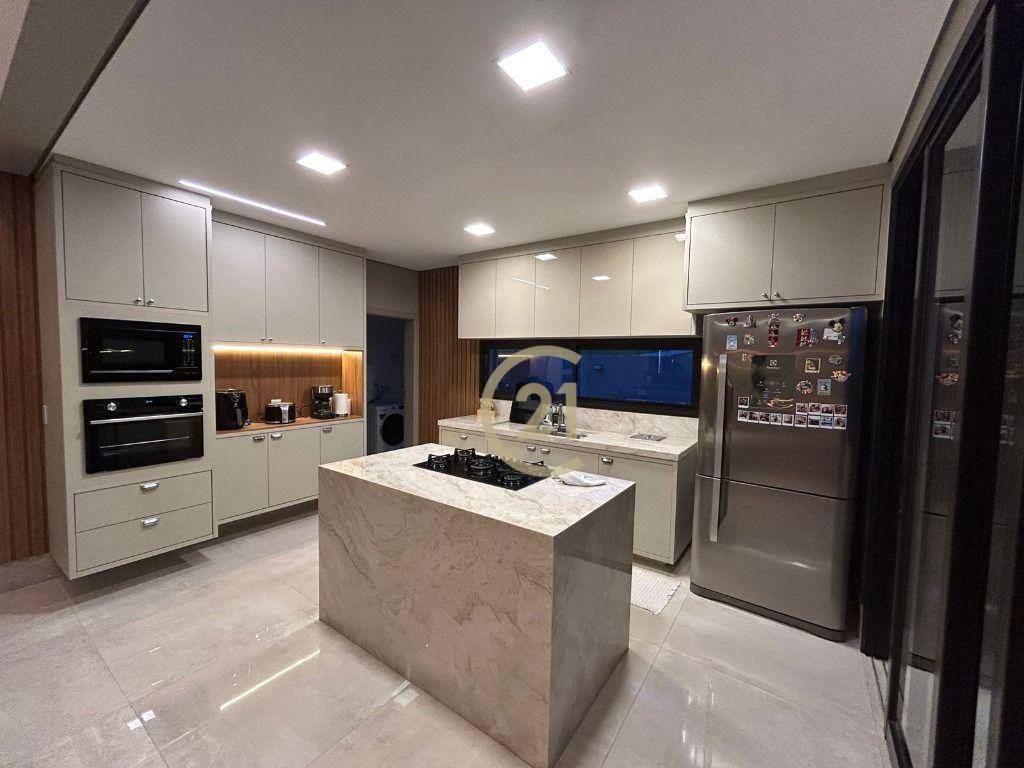 Casa de Condomínio à venda com 3 quartos, 285m² - Foto 6