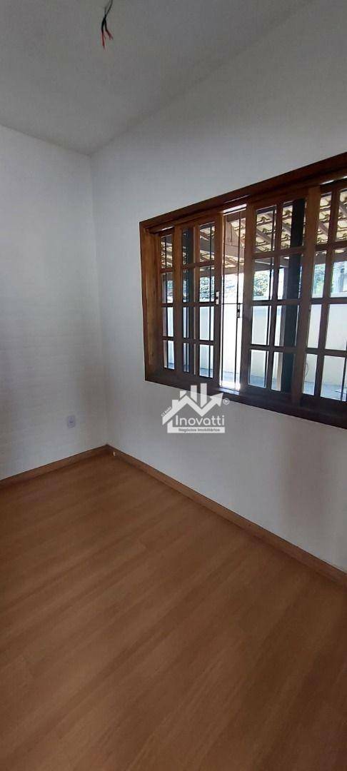 Casa à venda com 3 quartos, 128m² - Foto 7