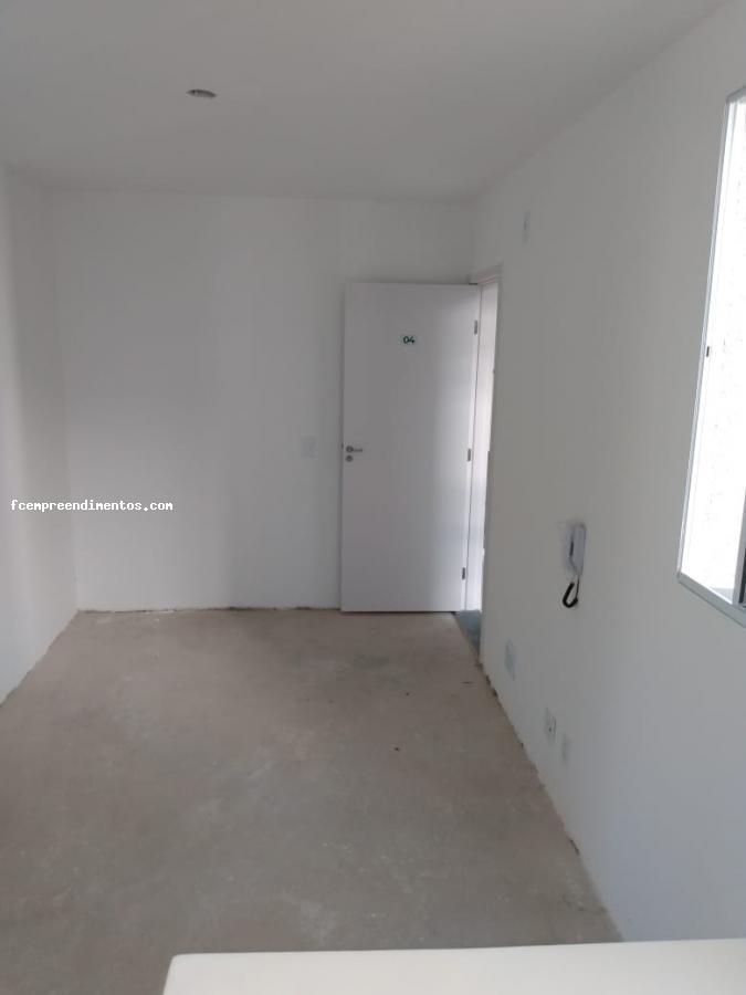 Apartamento à venda com 2 quartos, 44m² - Foto 6