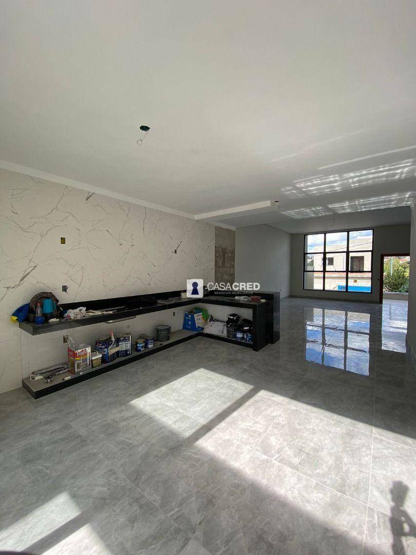 Casa, 3 quartos, 220 m² - Foto 5