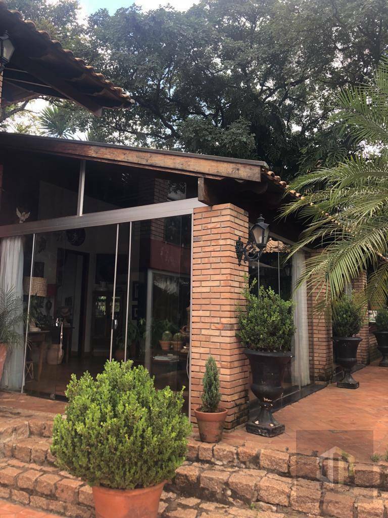 Casa à venda com 3 quartos, 750m² - Foto 32