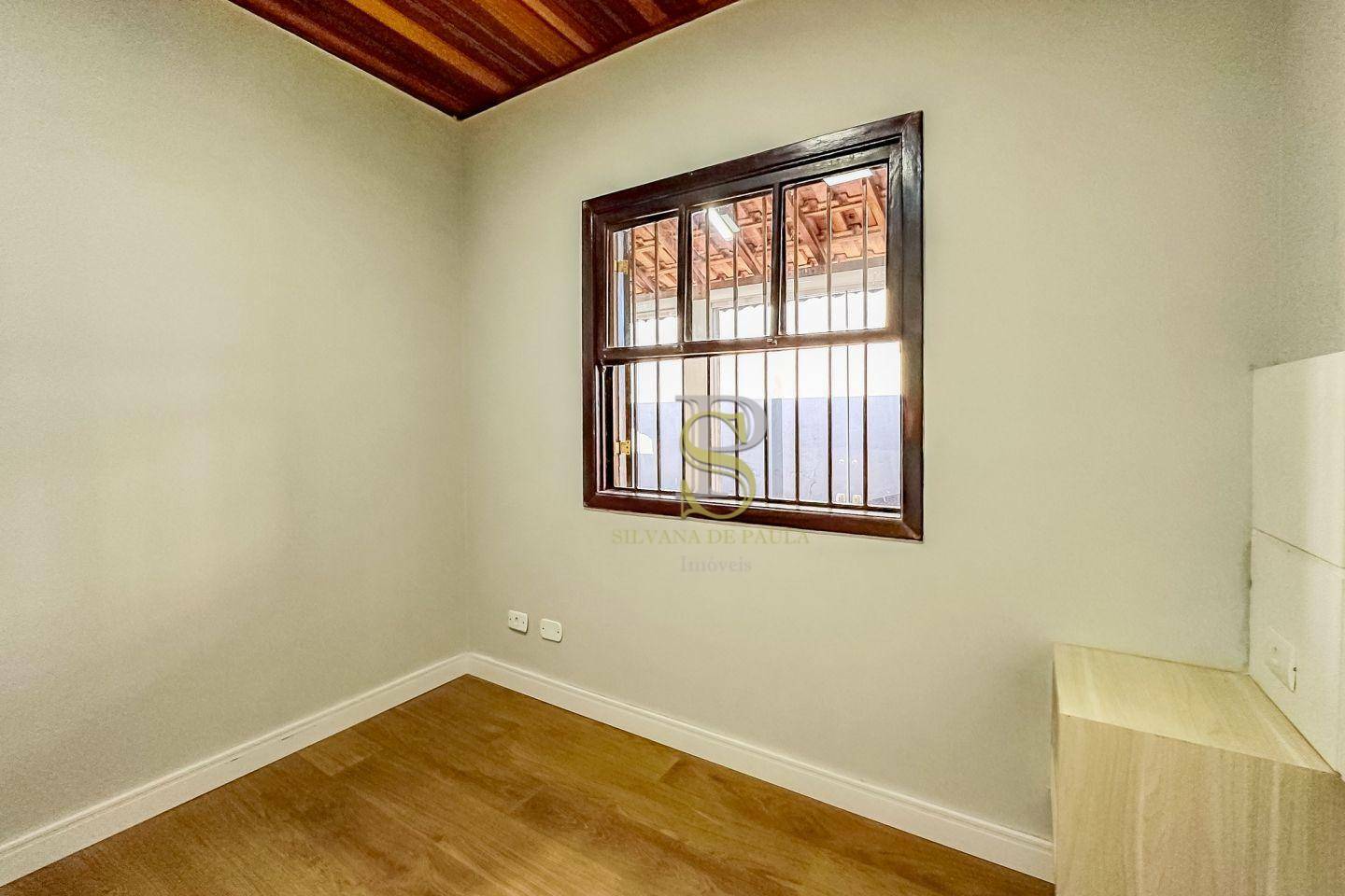 Casa à venda com 5 quartos, 239m² - Foto 48