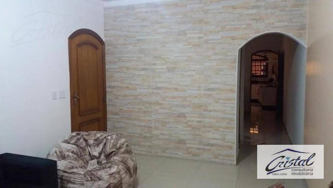 Casa à venda com 3 quartos, 186m² - Foto 4