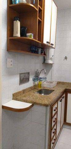 Apartamento à venda com 2 quartos, 60m² - Foto 9