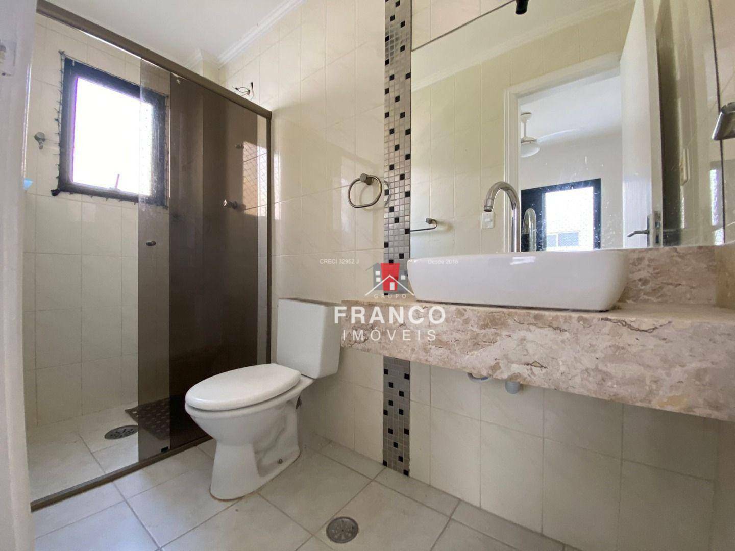 Apartamento à venda com 2 quartos, 75m² - Foto 18