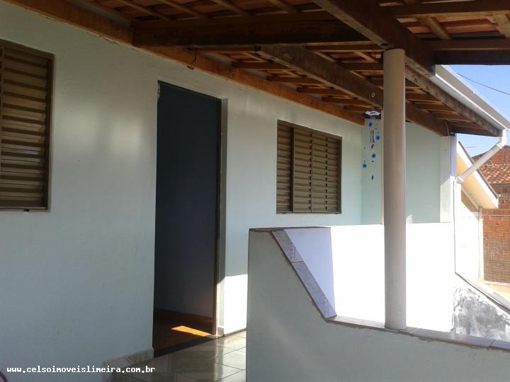 Casa à venda com 5 quartos, 140m² - Foto 23