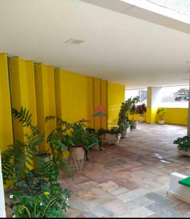 Apartamento à venda com 2 quartos, 115m² - Foto 8