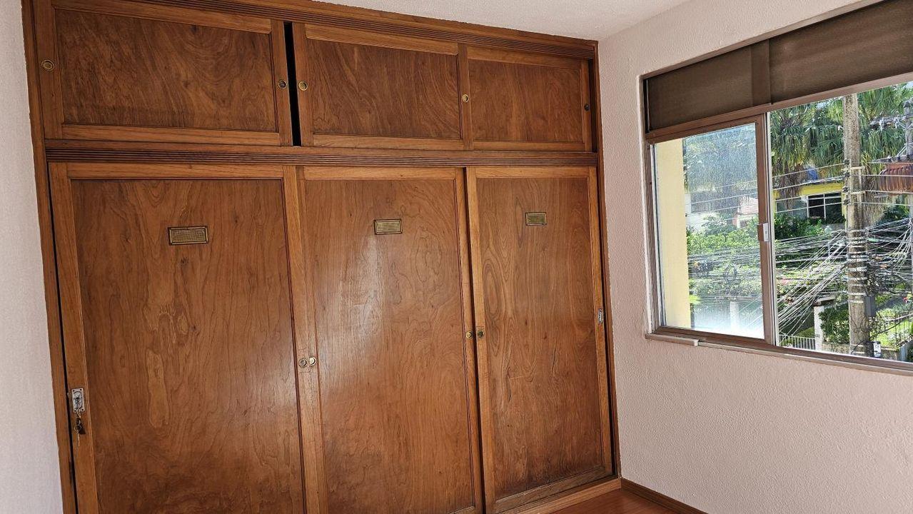 Apartamento à venda com 1 quarto, 37m² - Foto 12