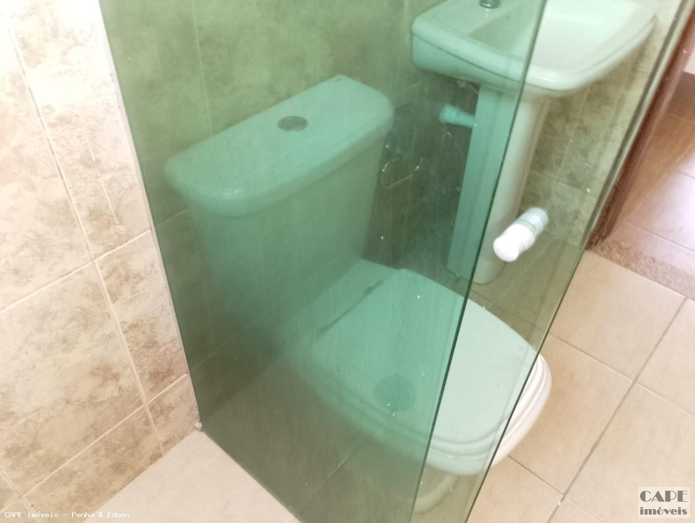 Casa para alugar com 2 quartos, 45m² - Foto 21