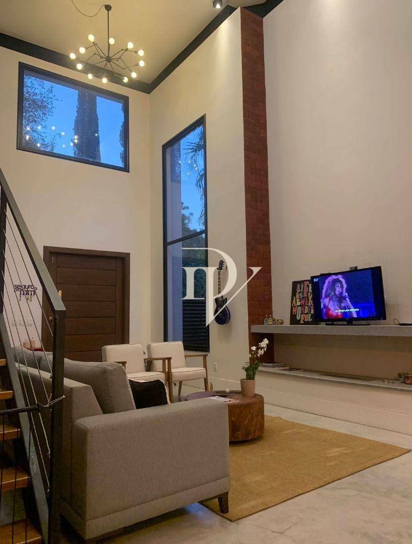 Casa de Condomínio à venda com 3 quartos, 234m² - Foto 4