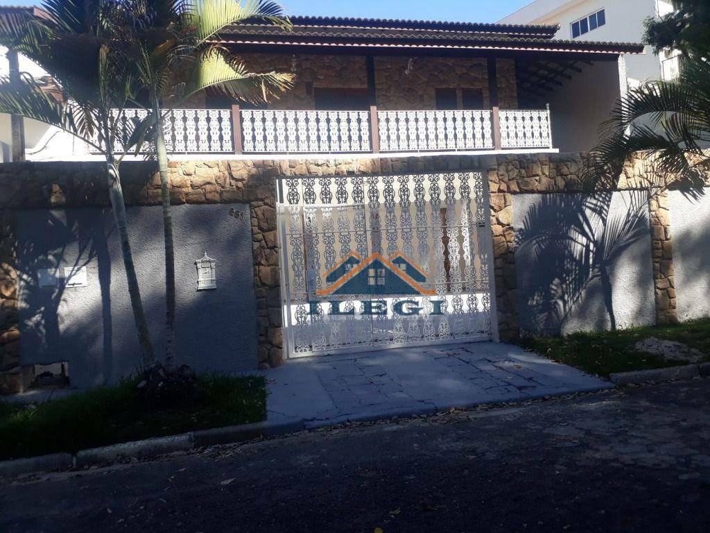 Casa à venda com 3 quartos, 270m² - Foto 3