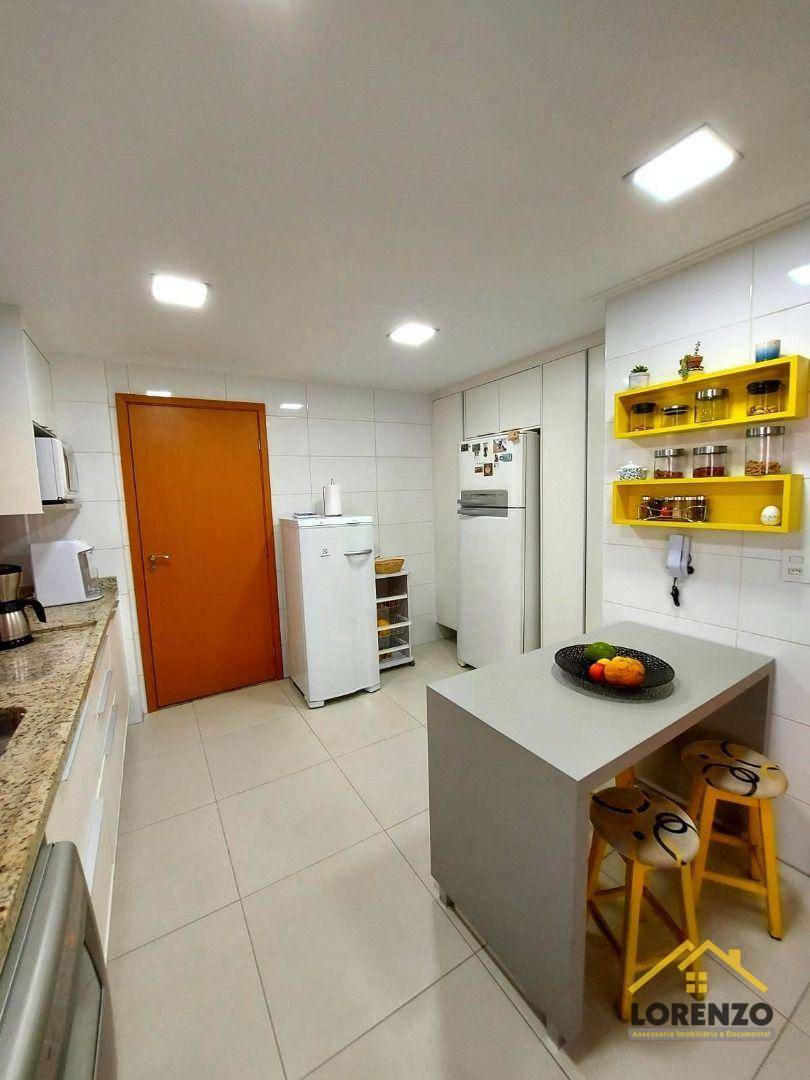 Apartamento à venda com 3 quartos, 118m² - Foto 20