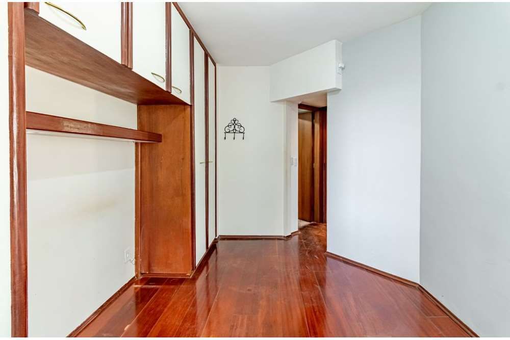 Apartamento à venda com 3 quartos, 108m² - Foto 19