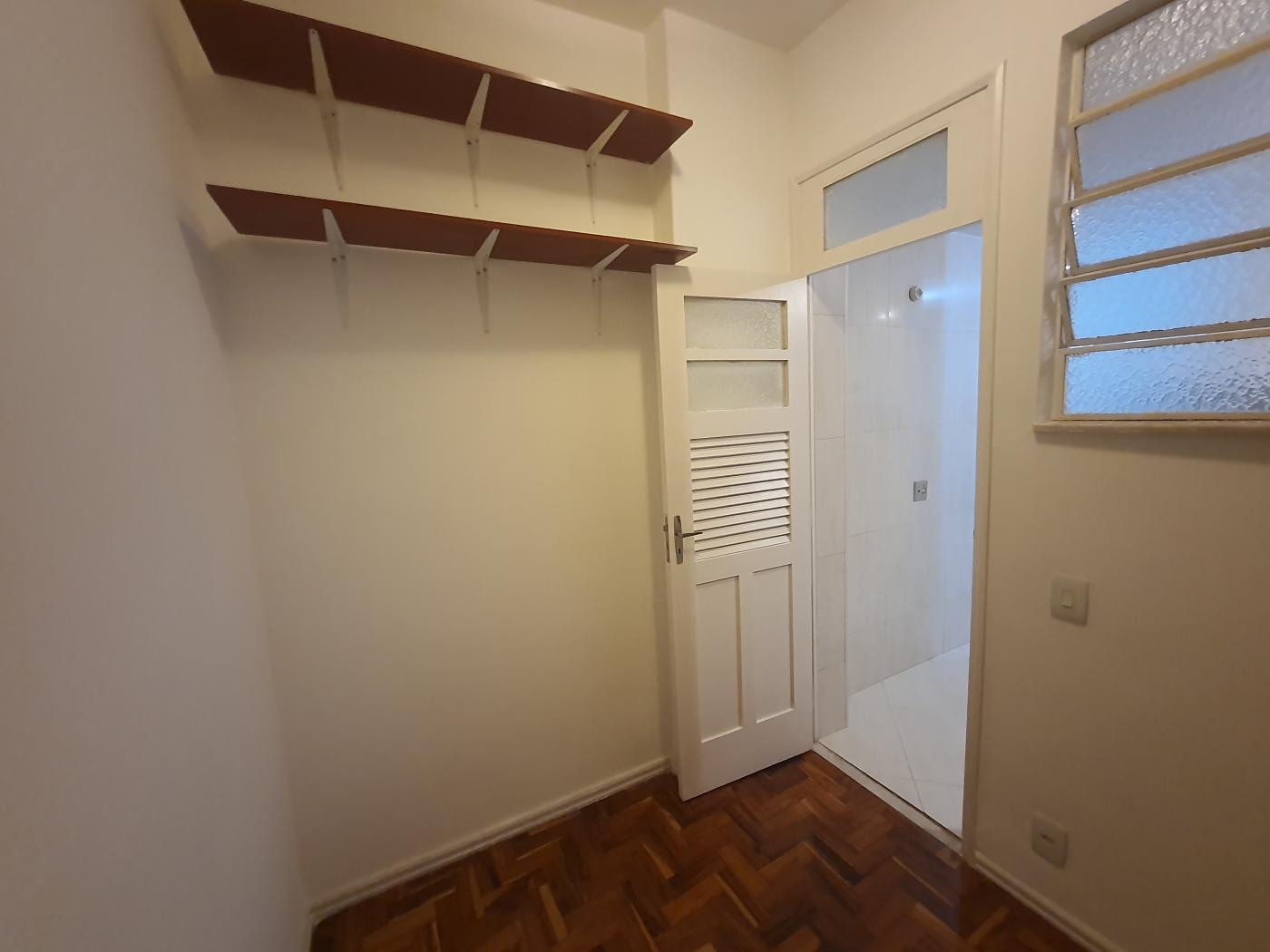 Apartamento à venda com 2 quartos, 57m² - Foto 11