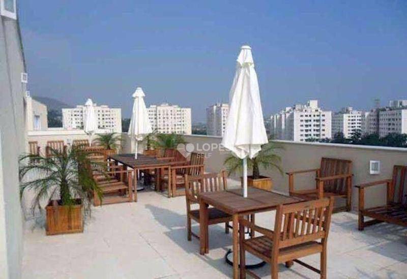 Apartamento à venda com 2 quartos, 65m² - Foto 10