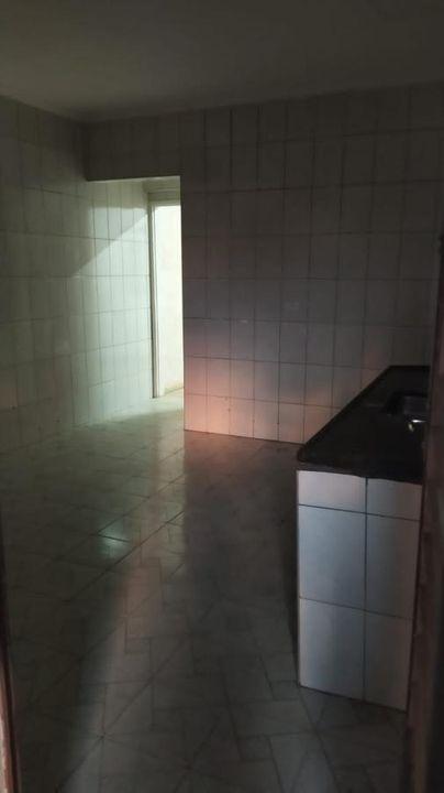 Casa à venda com 5 quartos, 200m² - Foto 16