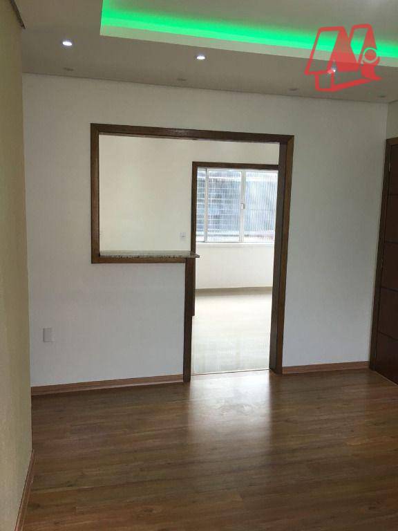 Apartamento à venda com 3 quartos, 77m² - Foto 1