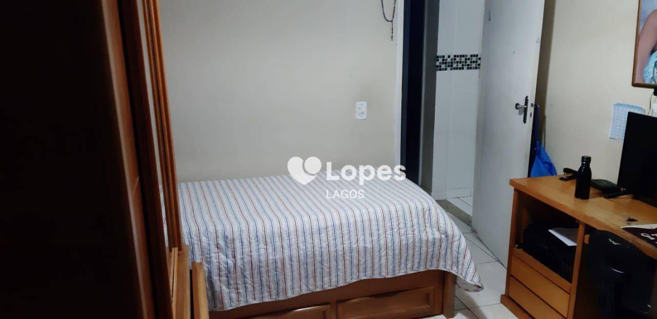 Apartamento à venda com 2 quartos, 70m² - Foto 3