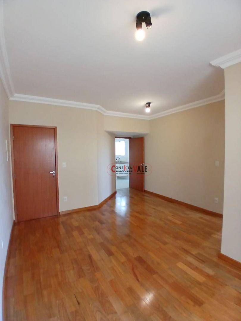 Apartamento à venda com 2 quartos, 65m² - Foto 5