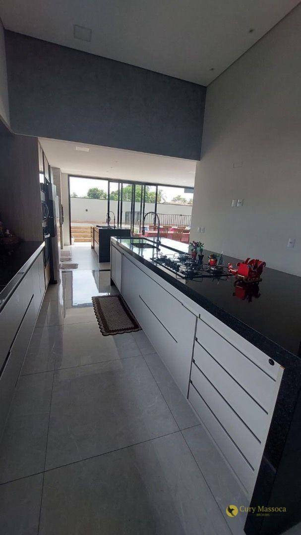 Casa de Condomínio à venda com 3 quartos, 267m² - Foto 16