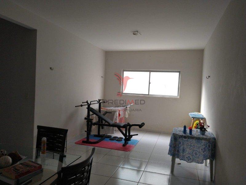 Apartamento à venda com 2 quartos, 78m² - Foto 17