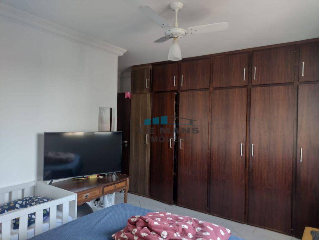 Apartamento à venda com 3 quartos, 110m² - Foto 11