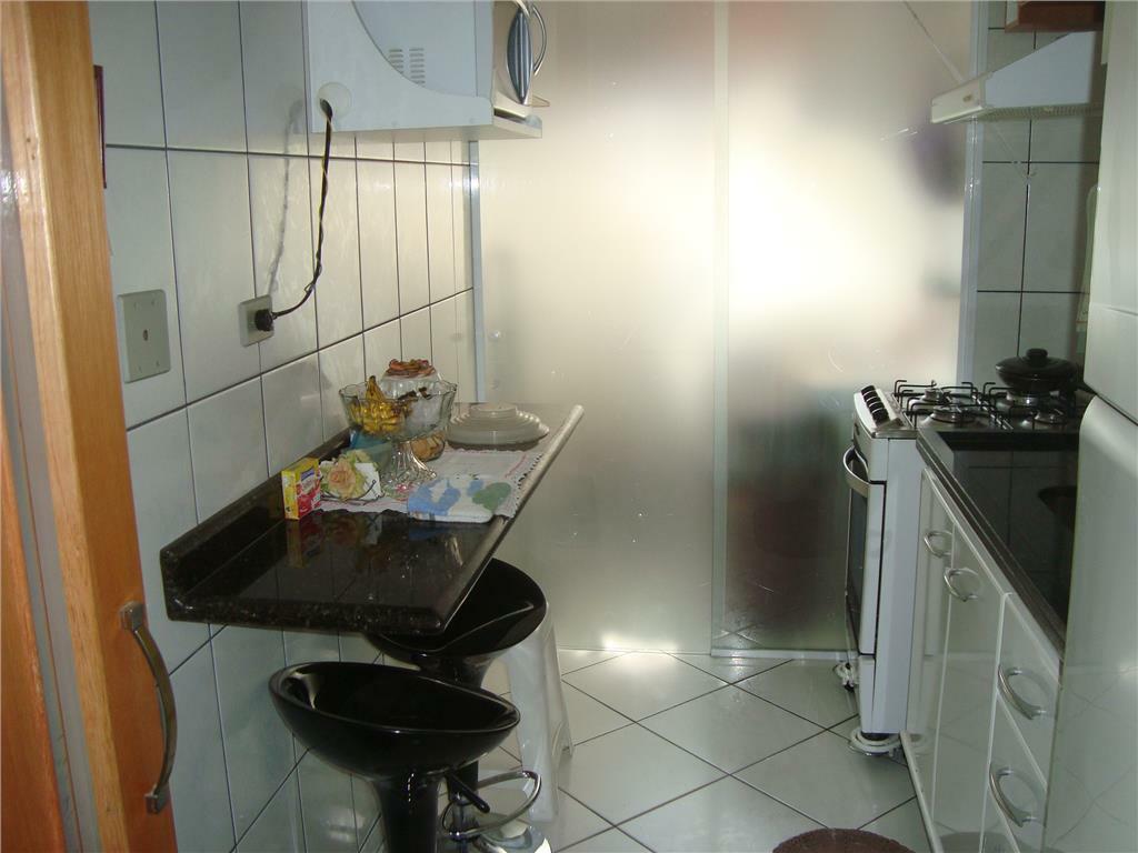 Apartamento à venda com 3 quartos, 65m² - Foto 6