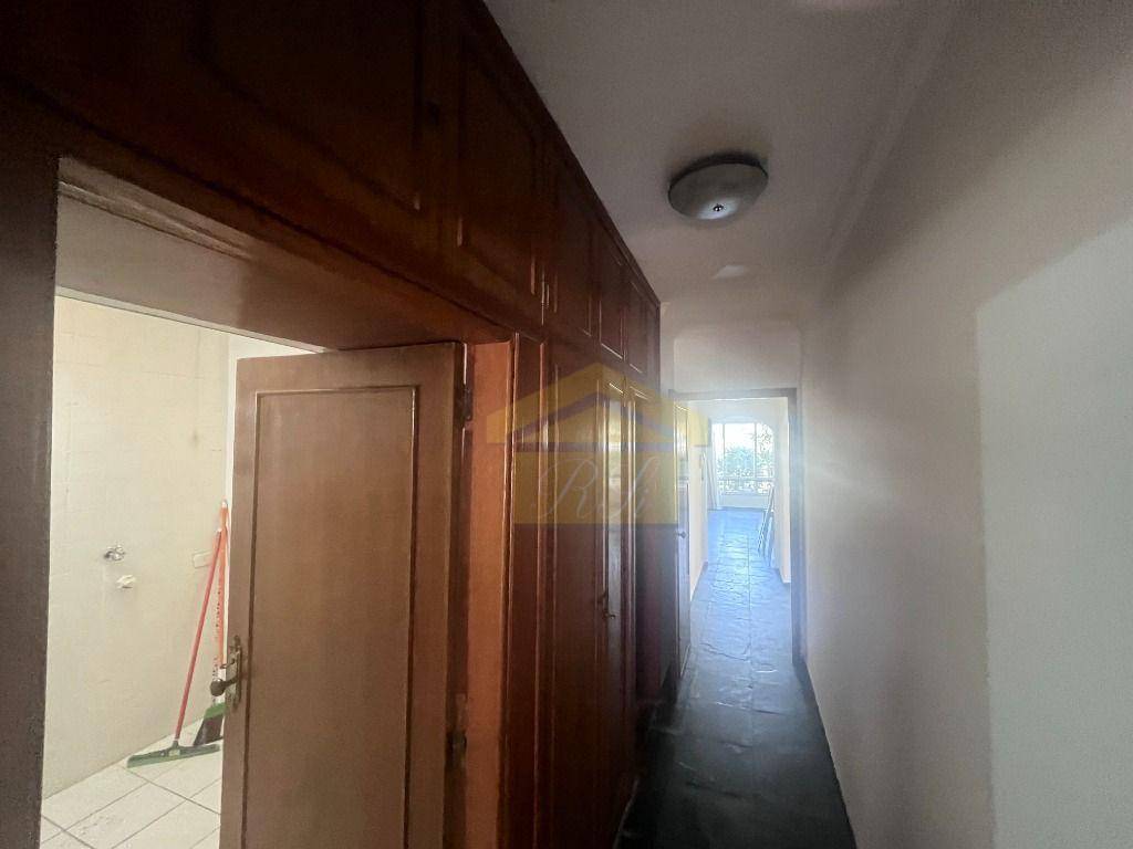 Apartamento à venda com 3 quartos, 135m² - Foto 13