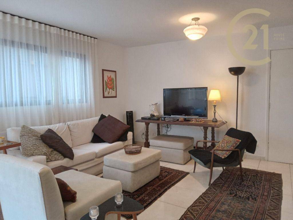 Apartamento à venda com 2 quartos, 70m² - Foto 2