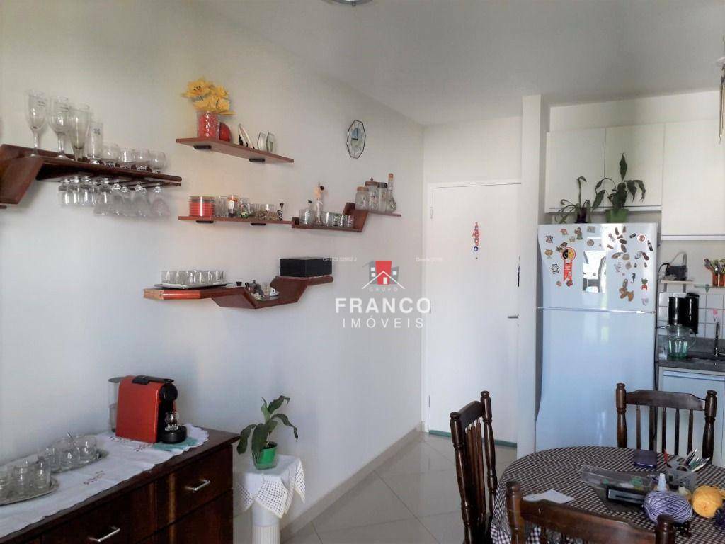 Apartamento à venda com 3 quartos, 69m² - Foto 6