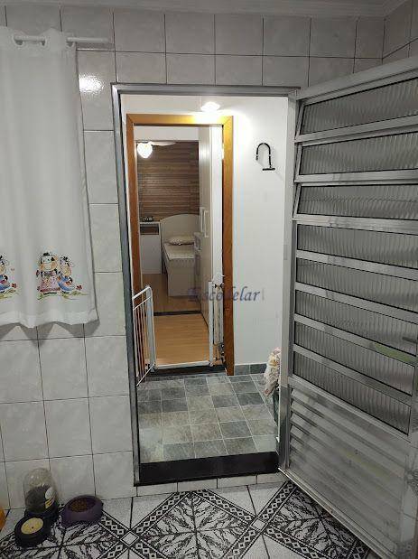 Sobrado à venda com 3 quartos, 200m² - Foto 25