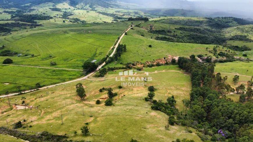 Fazenda à venda com 2 quartos, 400m² - Foto 18