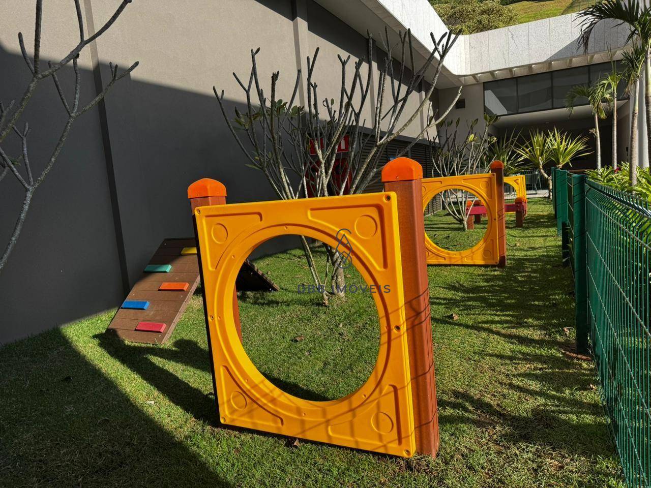 Apartamento à venda com 3 quartos, 114m² - Foto 26