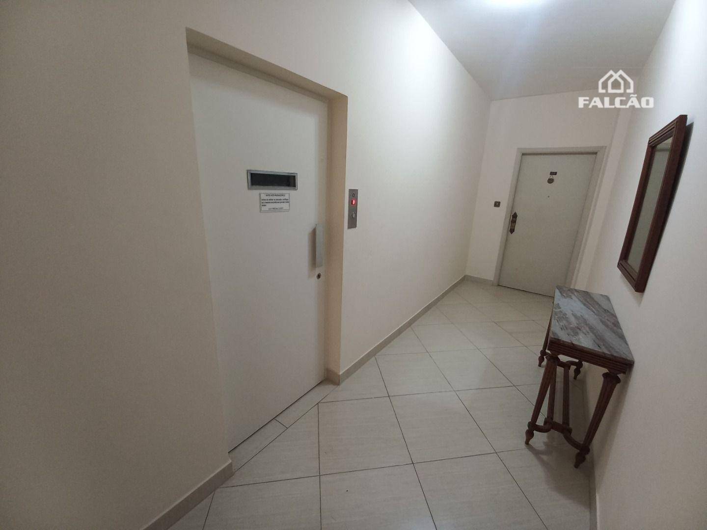 Apartamento para alugar com 4 quartos, 192m² - Foto 29