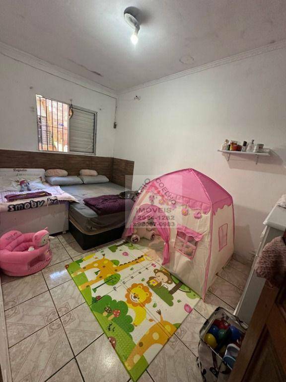 Casa à venda com 2 quartos, 140m² - Foto 3