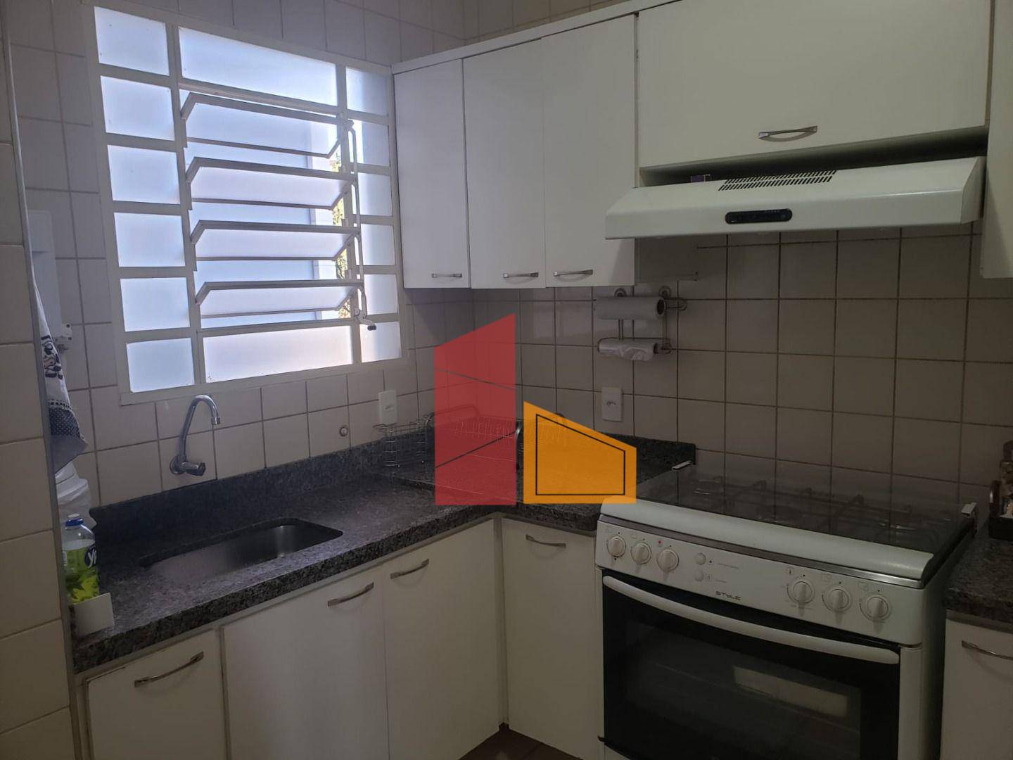 Apartamento à venda com 3 quartos, 85m² - Foto 4