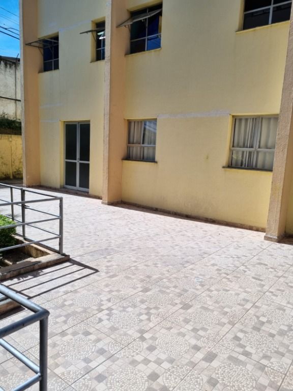 Apartamento à venda com 2 quartos, 63m² - Foto 29