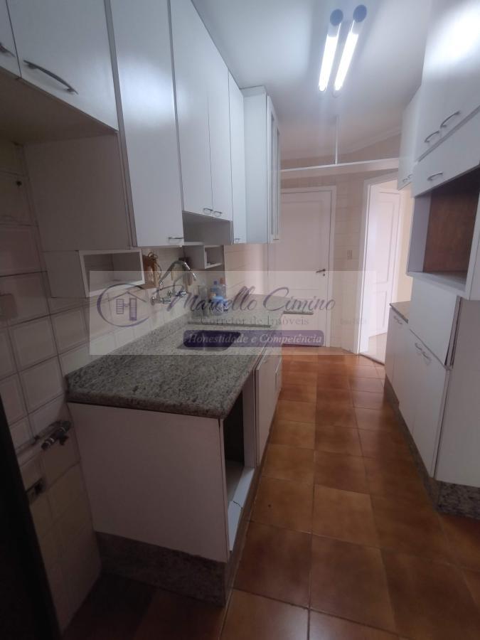 Apartamento à venda com 3 quartos, 78m² - Foto 17