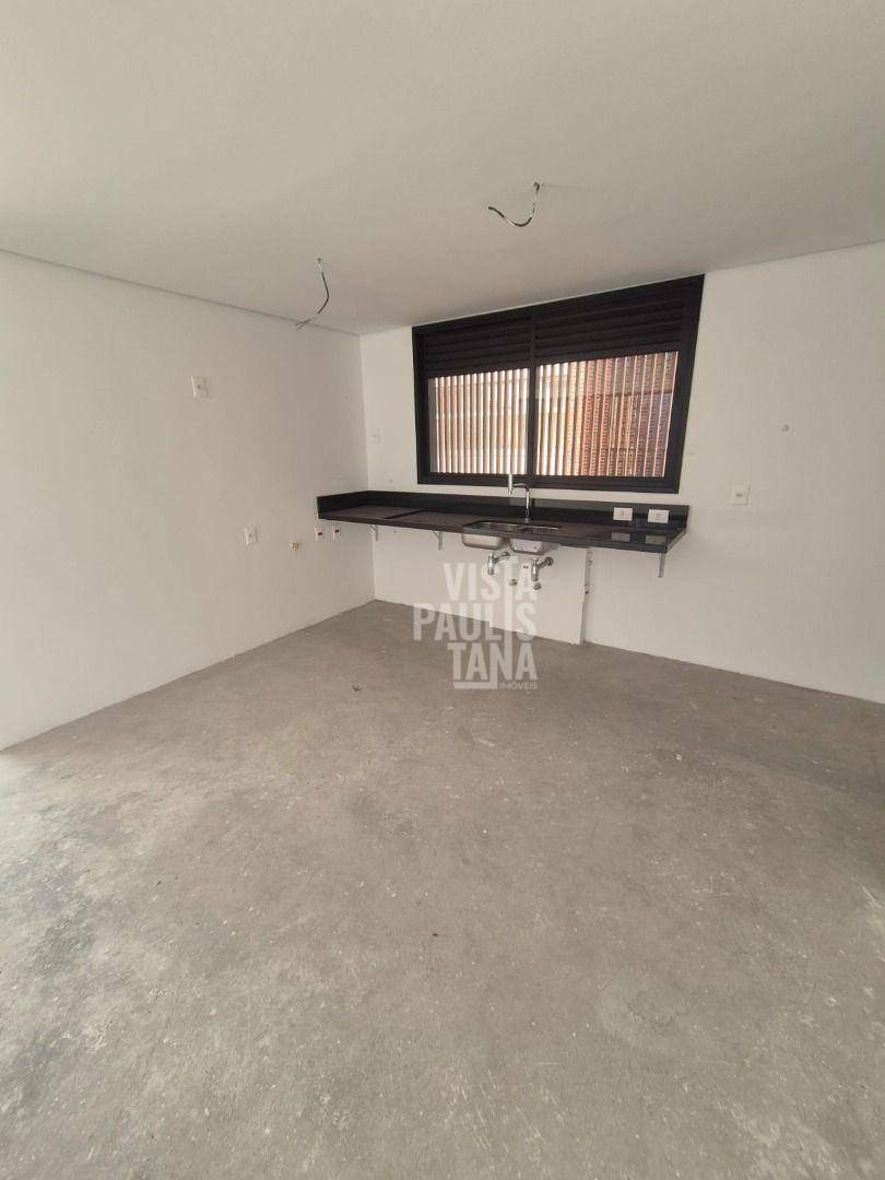 Apartamento à venda com 3 quartos, 189m² - Foto 14