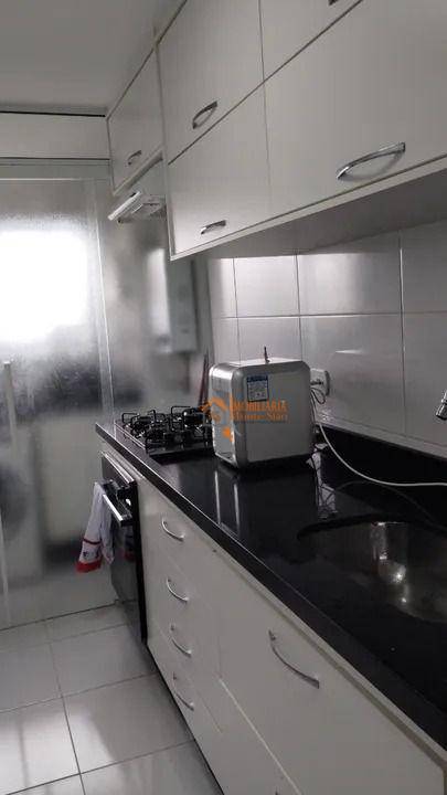 Apartamento à venda com 2 quartos, 62m² - Foto 6