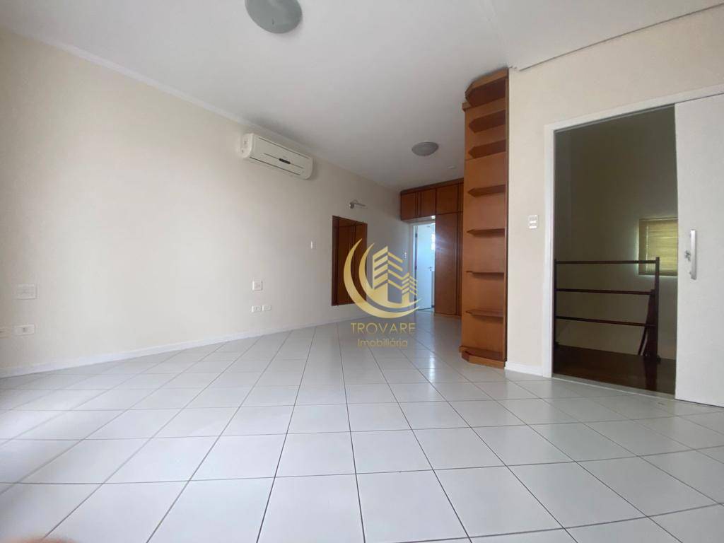 Sobrado à venda com 3 quartos, 249m² - Foto 2