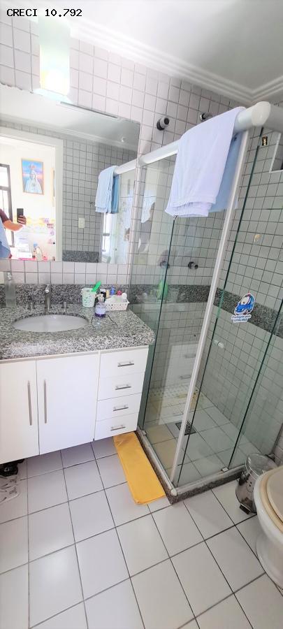 Apartamento à venda com 4 quartos, 198m² - Foto 23