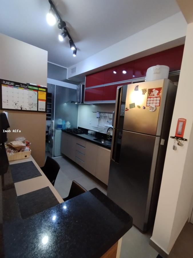 Apartamento à venda com 2 quartos, 72m² - Foto 7