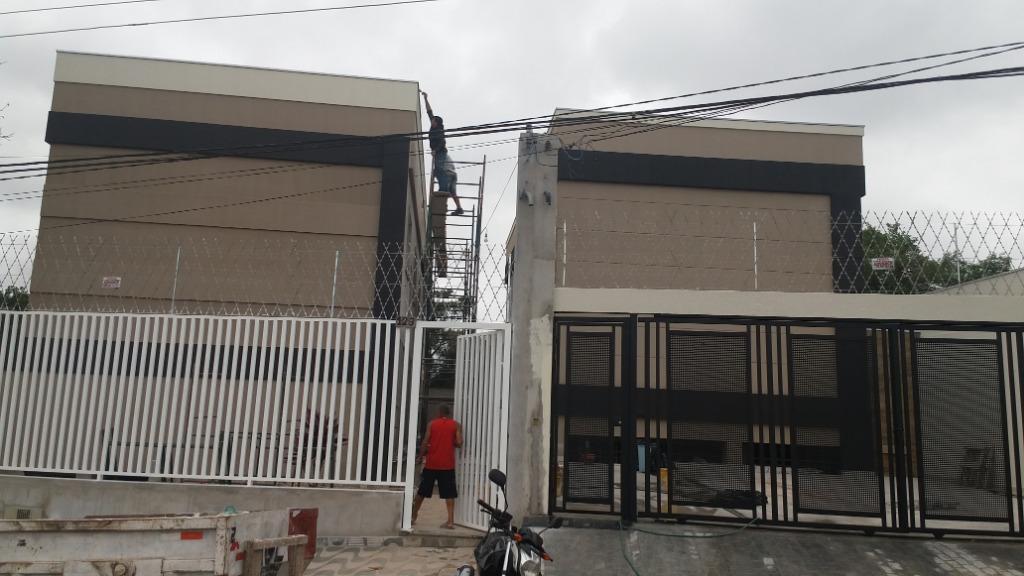 Sobrado à venda com 2 quartos, 54m² - Foto 32