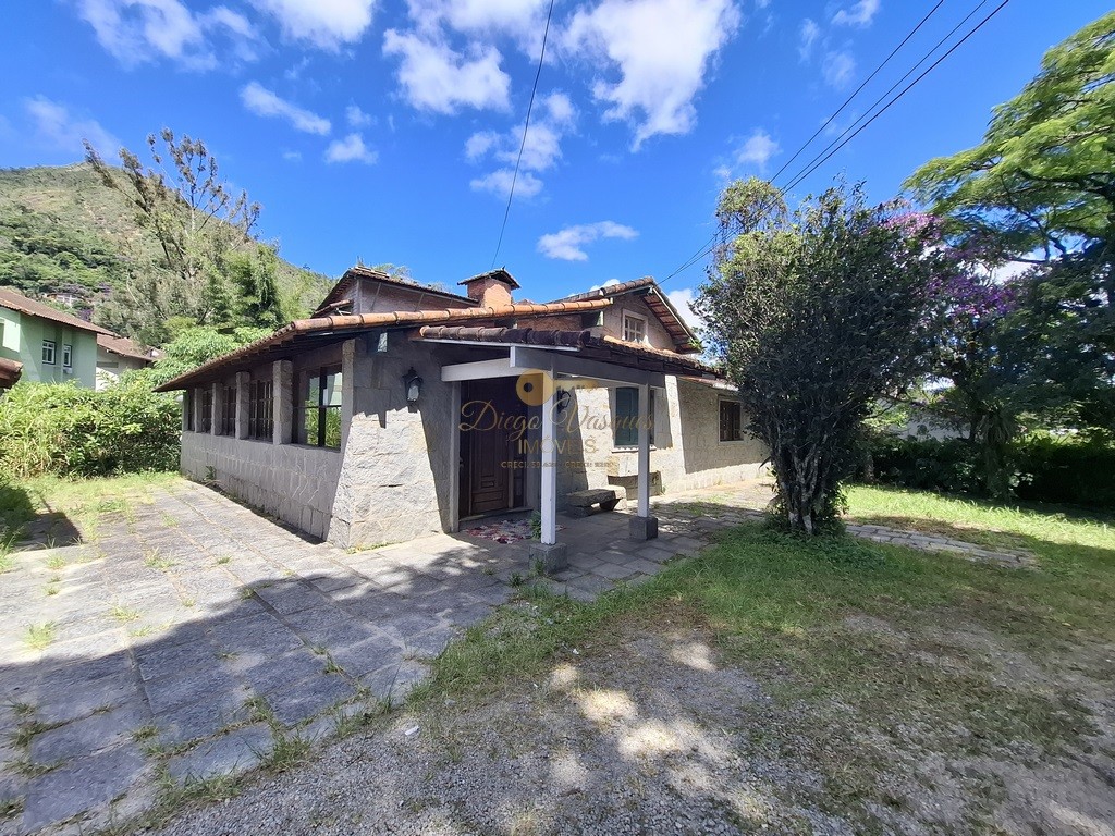 Casa à venda com 6 quartos, 1177m² - Foto 3