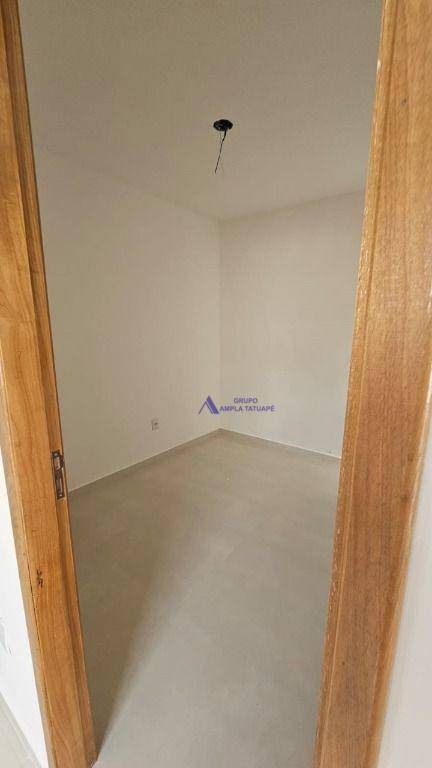 Apartamento à venda com 2 quartos, 40m² - Foto 9