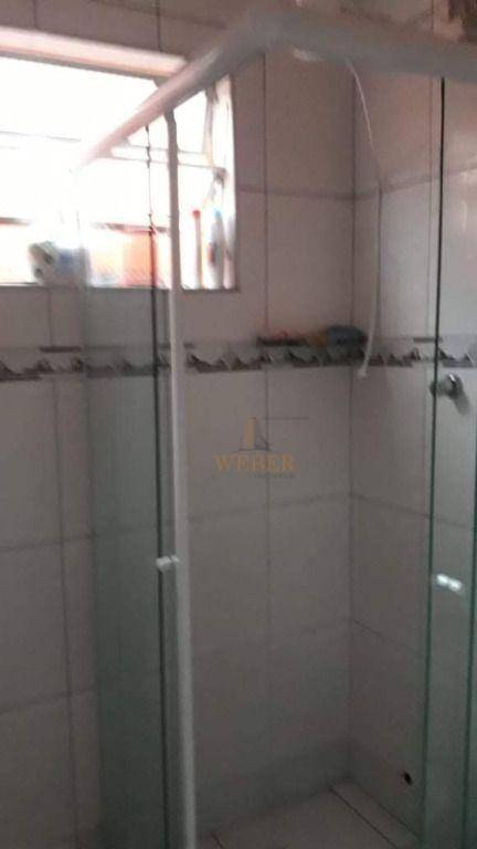 Casa à venda com 3 quartos, 91m² - Foto 7