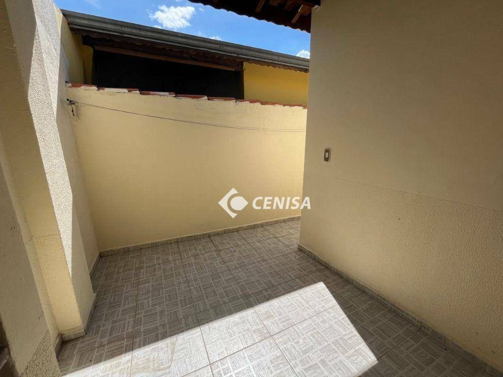 Casa à venda com 2 quartos, 108m² - Foto 10