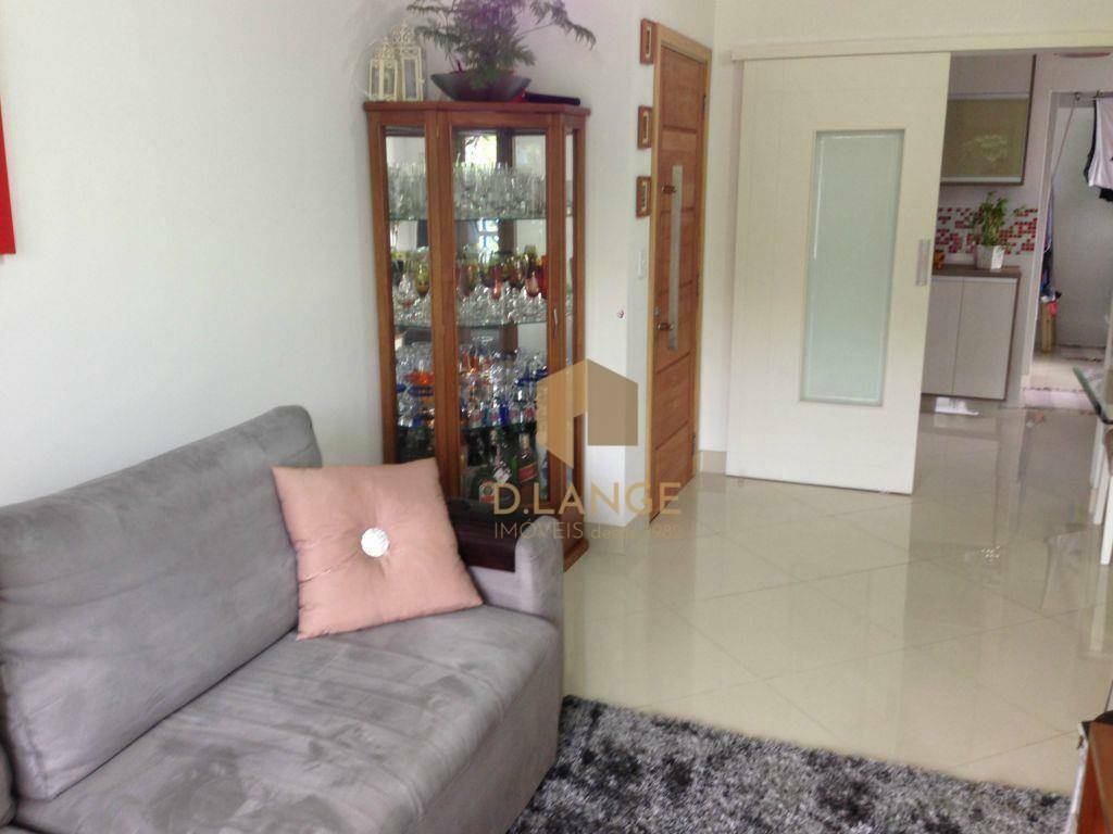 Apartamento à venda com 3 quartos, 86m² - Foto 2