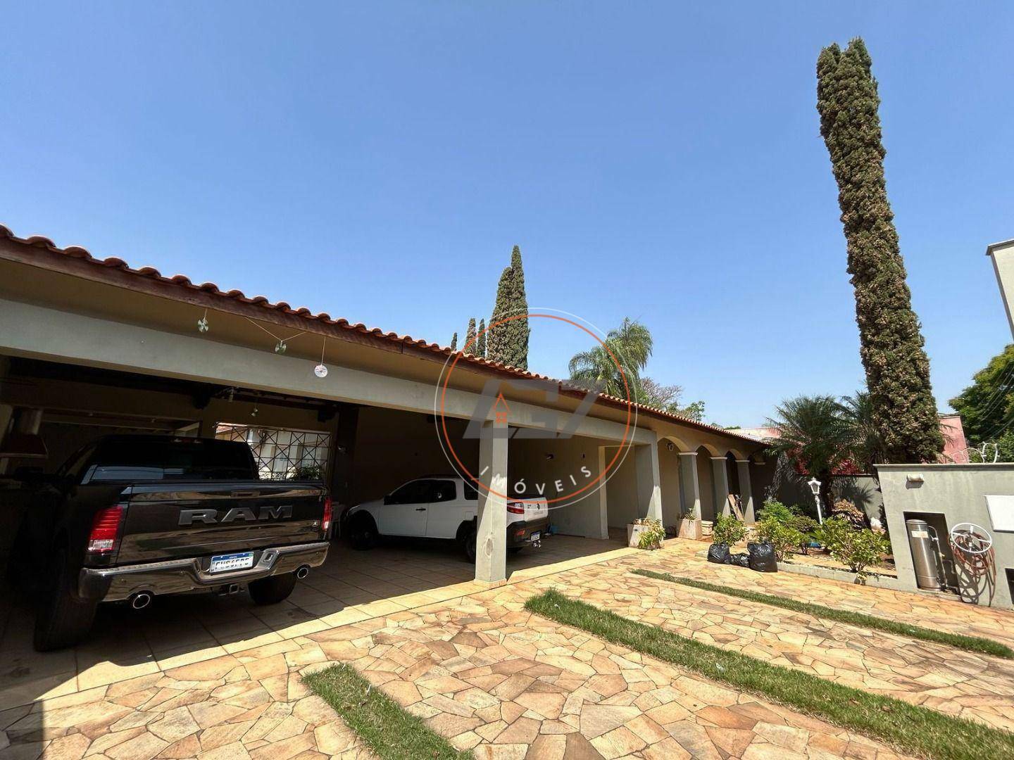 Casa à venda e aluguel com 3 quartos, 1000M2 - Foto 1